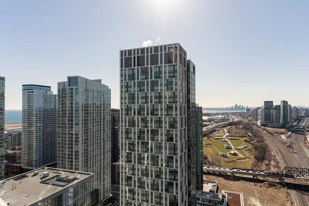 Luxury Downtown Lakeview & City View Condo Toronto Zewnętrze zdjęcie