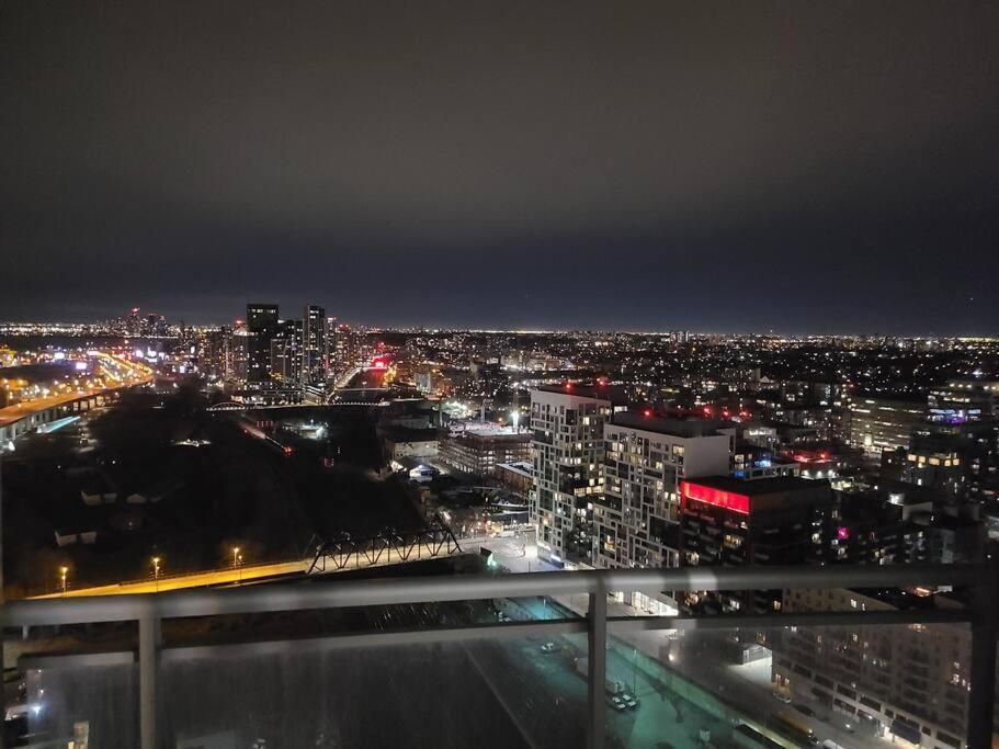 Luxury Downtown Lakeview & City View Condo Toronto Zewnętrze zdjęcie