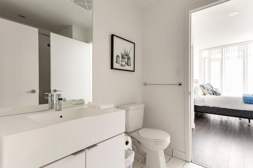 Luxury Downtown Lakeview & City View Condo Toronto Zewnętrze zdjęcie
